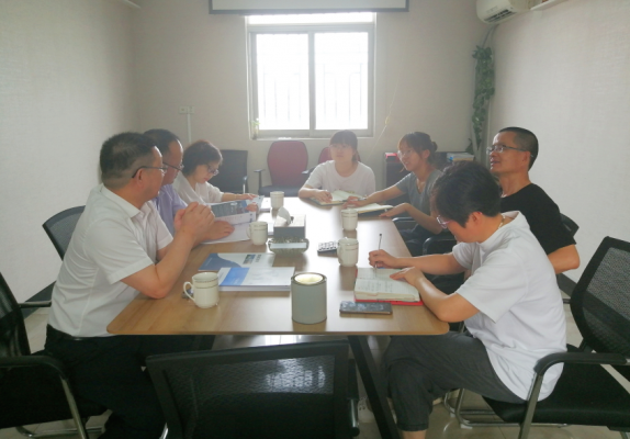 蘇州鍋爐廠耐高溫涂料1800℃客戶來(lái)訪江蘇邦杰